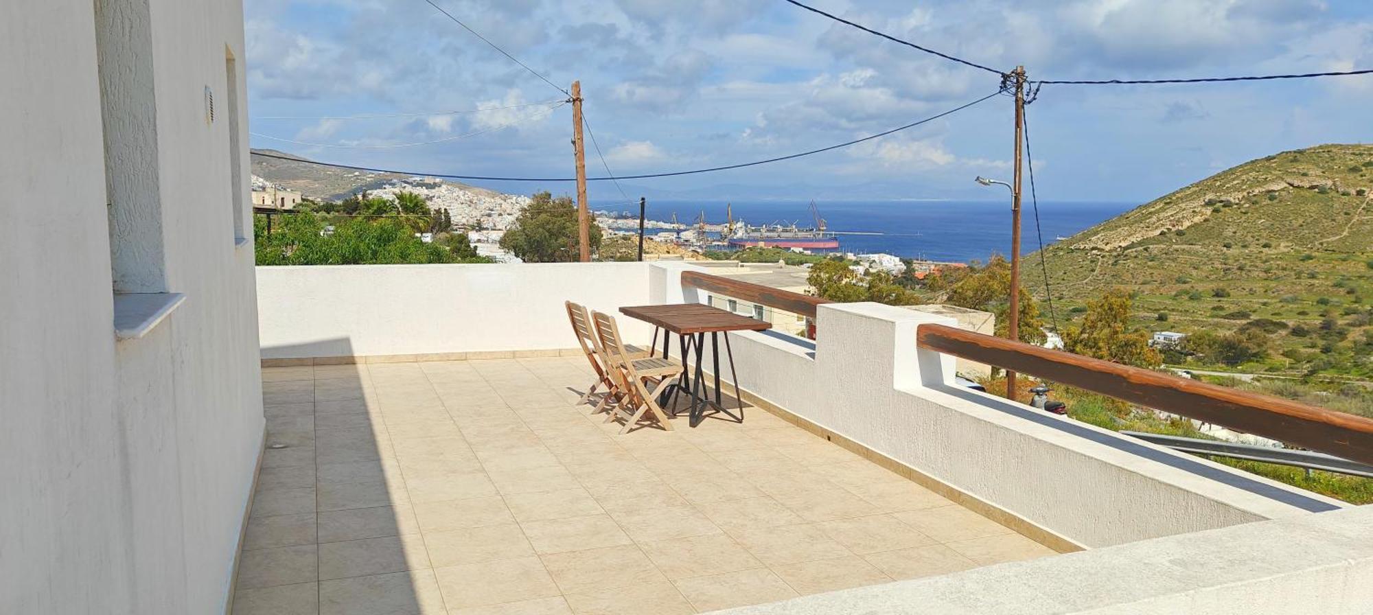 Sunshine House Apartment Ermoupoli Exterior photo
